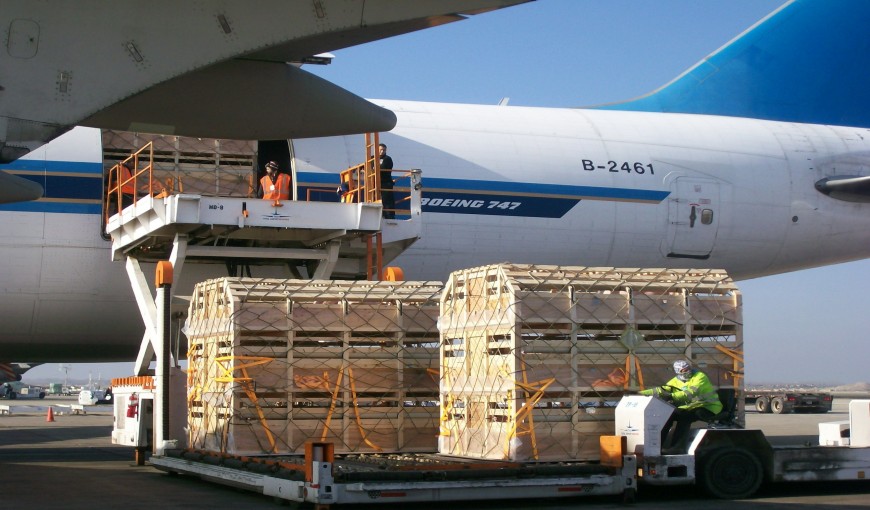 盐田到加拿大空运公司